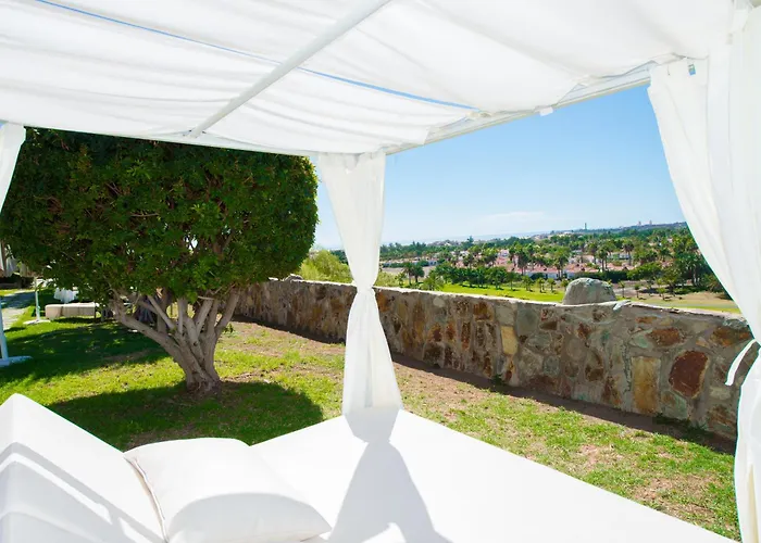 Bull Vital & Boutique - Only Adults Hotell 4*